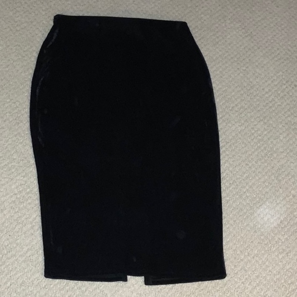 Serena Williams Signature Statement Stretch Velvet Exposed Zipper Skirt Modern